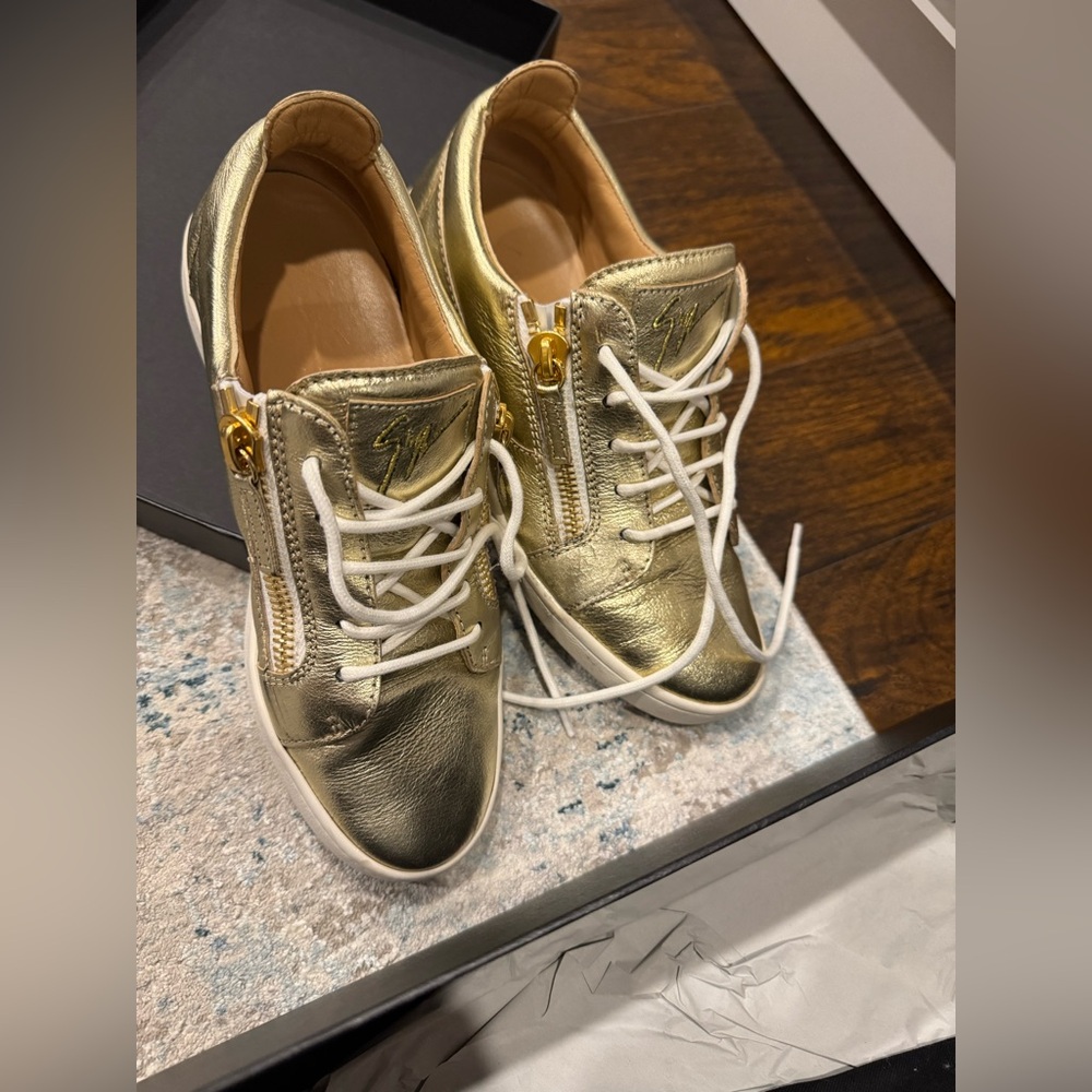 Giuseppe Zanotti Gold Sneakers with Modern Comfort